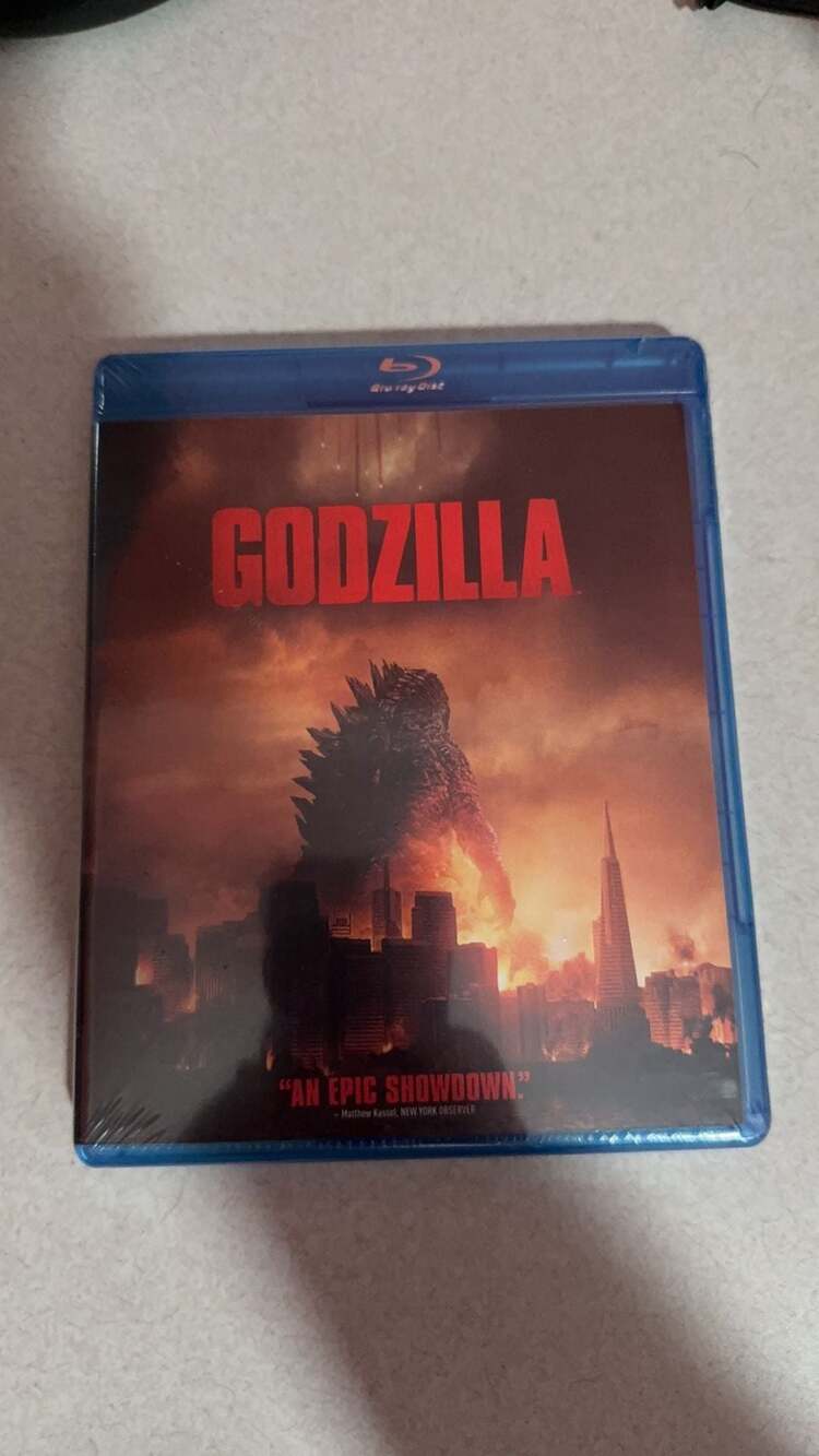 Godzilla (Blu-ray, 2014) New, Factory Sealed